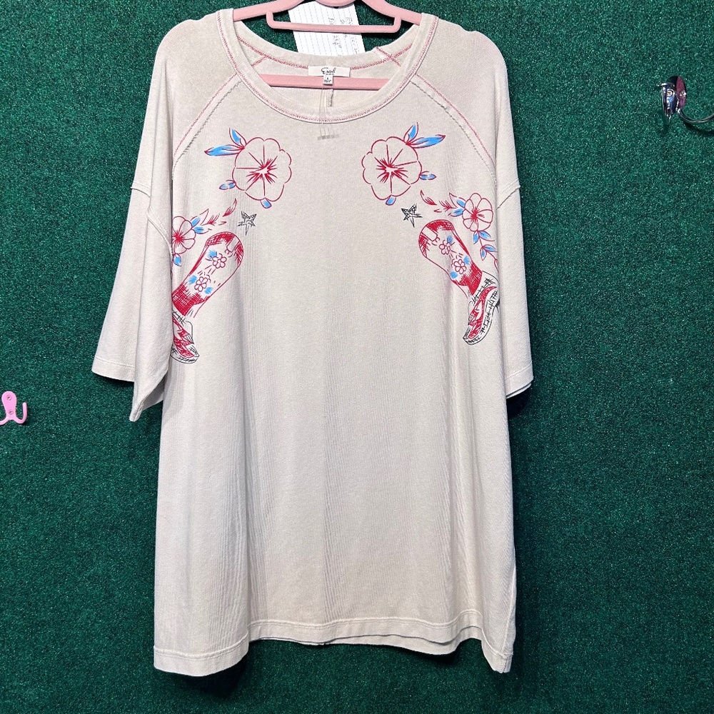 353 NWT Easel Shirt